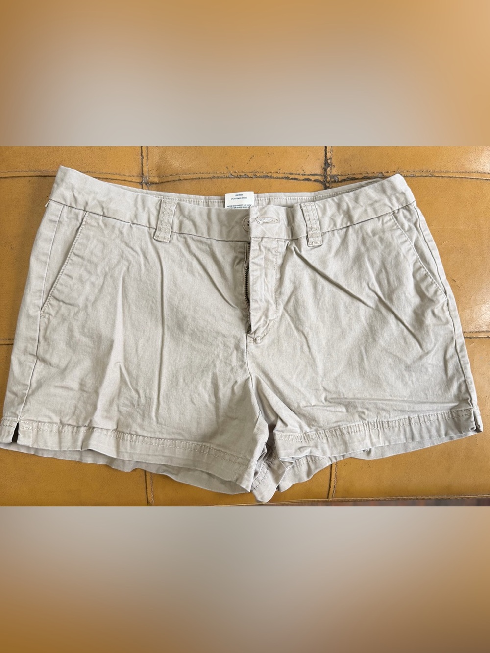 Classic Chino Tan Women’s Shorts